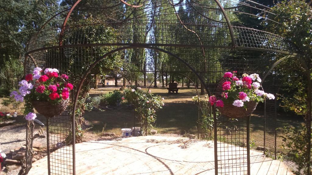 Allee Des Peupliers Bed and Breakfast Chevigny Esterno foto